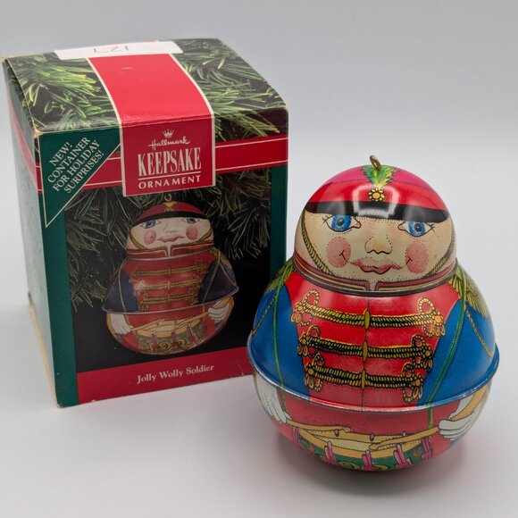 Hallmark Keepsake Jolly Wolly Soldier 1991, Pressed Tin Container Ornament - Picture 2 of 11